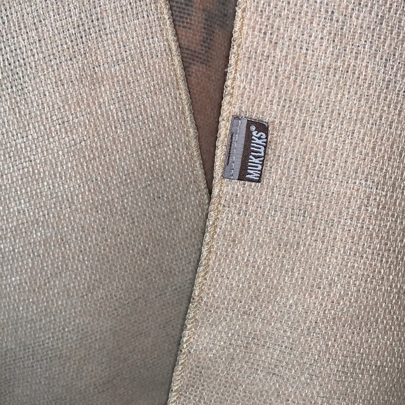 MUK LUKS PONCHO - Picture 5 of 6